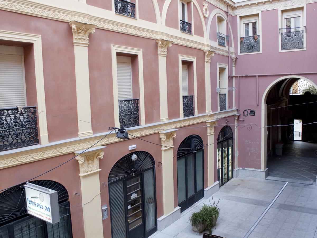 Apartamento Nuevo Y De Lujo En Puerta Del Sol Madrid Extérieur photo