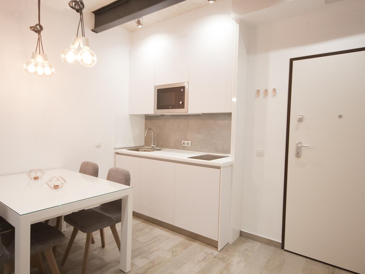 Apartamento Nuevo Y De Lujo En Puerta Del Sol Madrid Extérieur photo